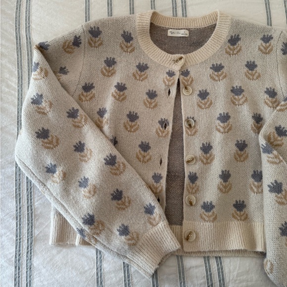 Rylee & Cru Sweater - Picture 1 of 4